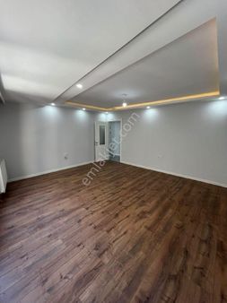 Dgs Emlaktan Satılık Daire Sıfır 3+1