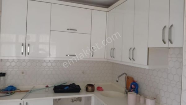 Rekoor Emlak'tan Selahiyede 2+1 17 Yıllık Satılık Daire