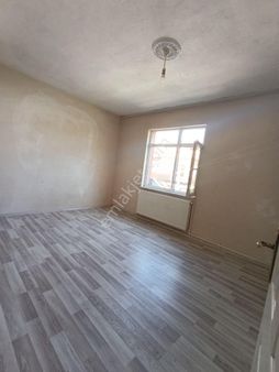 Kiralık 11bin Yeni Şehir Parkı Yanında 3+1