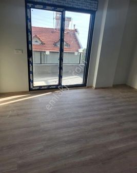 Mira'dan Altınoluk'ta Şahane Deniz Ve Doğa Manzaralı 3+1 Villa