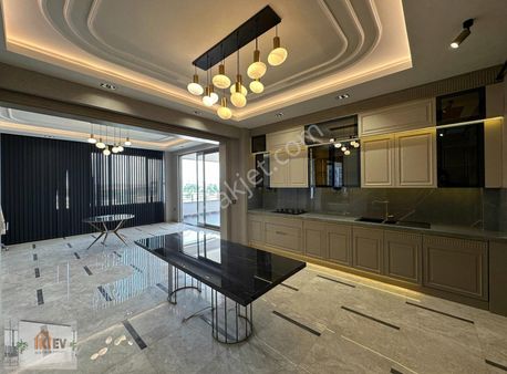 İkiev Gayrimenkulden Yamaçtepe'de Satılık Ultra Lüks 6,5+1 Daire