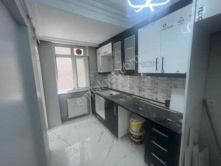 Tapar'dan 50.yıl Mh. Cadde. Yakın 1.kat 2+1 85m² Daire