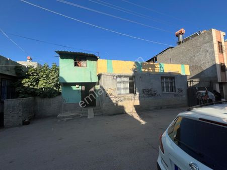 Gülbahçe Mahallesi’nde 400 Metre²  Tek Katlı Bahçeli Otoparklı Müstakil Dairemiz￼