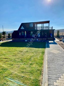 Gölbaşı Günalan'da Site İçerisinde Müstakil Ağaç Ev