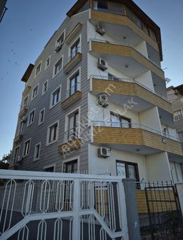 Meydan Mahallesi Temiz 1+1