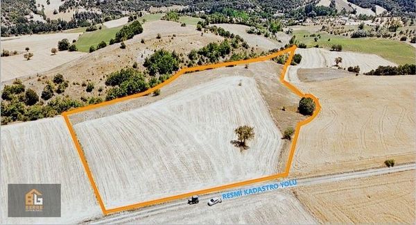 Havza Eymir'de Merkeze Yakın Satılık Arazi