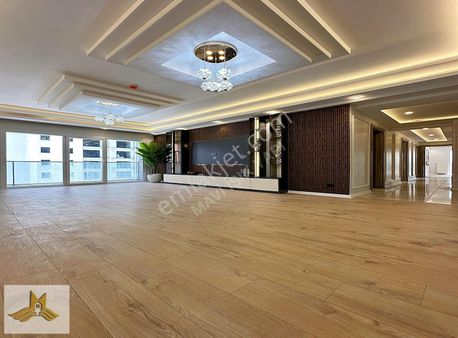 Mavi Işık'dan Mimari Tasarımlı Site İçerisinde 3+1 Satılık Daire