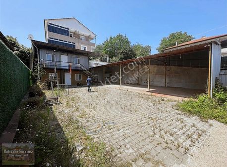 Arslanbey Merkezi Konumda 400 M2 Depo Kullanım Alanı