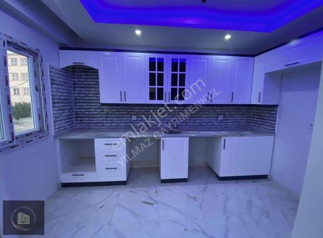 Yılmazdan İncirlik Yeni Mah E5yakın İskanlı Satılık 2+1 K.mtfk