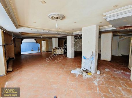 Köprü Emlaktan Gazimah'de Cadde Üzeri 200m2 Dükkan