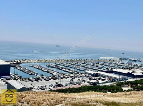 Deniz İstanbul Marina Rezidans 4+1 Full Eşyalı Köşe Daire