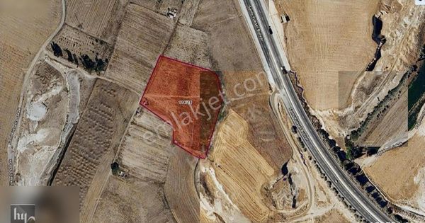 Hakan Yanık Emlaktan Çardak-terminal Yolu Üzerinde Satılık Arazi