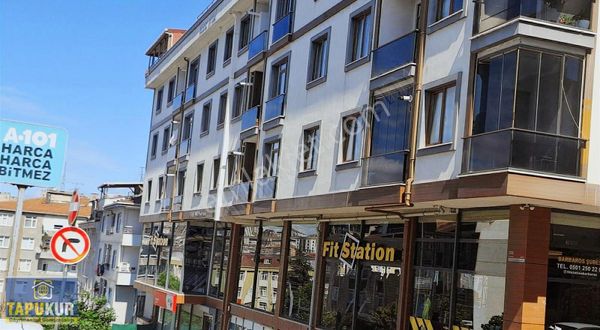 Kirazlı Metrosuna Yürüme Mesafesinde Satılık Site İçi 3+1 Daire