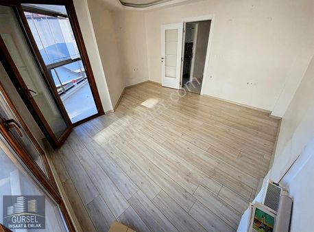 Mehmetakif Kemalpaşa Cadde Üzeri Köşe Başı Bina 3+2 Dublex 140m²