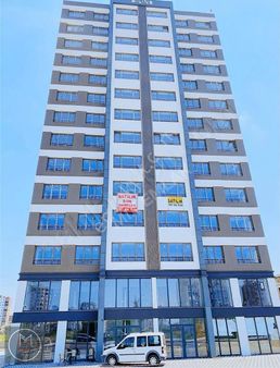 Zümrüt Mahallesinde Muhteşem Mimari Ve Konumuyla Sıfır 4+1