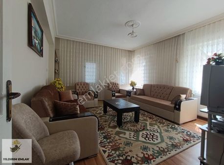 Yıldırım Emlak'tan Şentepe Sağda Sıteıcı Arakat Asansörlü Daire