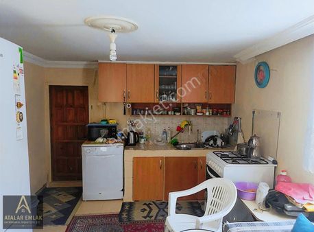 Atalar Gayrimenkulden 3 Ayrı Tapulu Avlulu Müstakil Ev