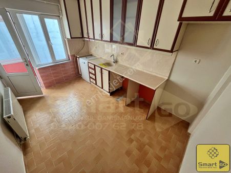 İhsaniye'de 2+1 Satılık Daire