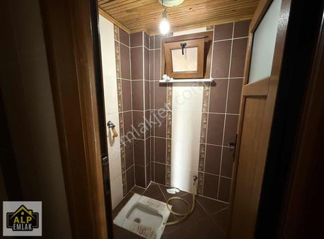 Silivri Ortaköyde 2100 M2 Arsa İçinde 7+2 Odalı Kelepir Çiftlik