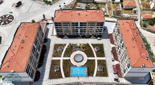 Karapınar Emlak'tan Gökcan Apt. Pazar Karşısı Satılık 4+1 Daire