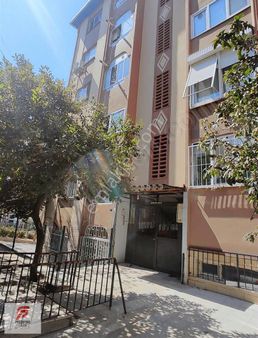 Evka 2'de Deniz Manzaralı 2+1 Kiralık Daire