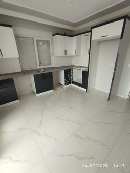 Nuray Ayhan'dan Yeniköyde 6+2 Satılık Çatı Dubleks