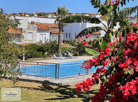 Turyap Çeşme Dalyan Havuzlu Sitede Satılık 4+1 Villa