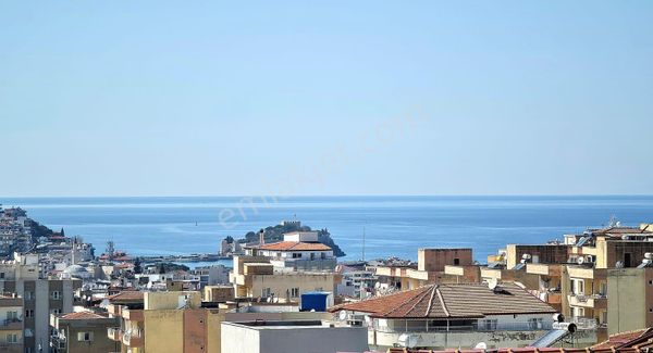 Acil!!! Satılık Kuşadası Ege Mahallesinde 4+1 Dubleks Daire