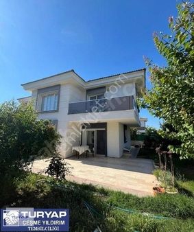 Turyap Çeşme Dalyanda Denize Yakın Kiralık 3+1 Villa