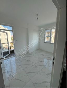 Kiralık 15bin Osmangazide Sıfır 2+1 Eşyasız Apart