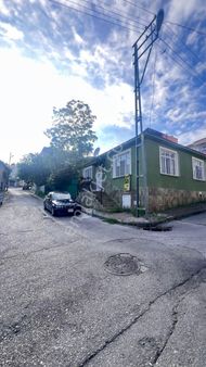 Sandı Emlak Tan İlkadım Selaiye Mah.de Masrafsız Tertemiz 161m2 Arsa İle Komple Satılık Mustakil Ev