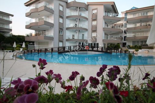 Manavgat Side Oasis Sitesi'nde Satılık 2+1 Daire