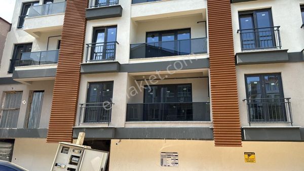 Altın Emlak'tan Derince Çenedağ Mah. Merkezinde Satılık 3+1