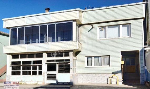 Hal Yolunda Ana Cadde Üzerinde 302,65 M2 2 Kat Bahçeli Müstakil Satılık Bina..