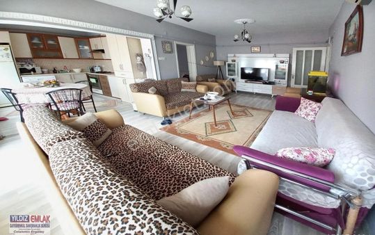 Büyükcami Mahallesinde Köşe Başı 185 M2 4+1 Doğalgazlı Montalamalı Masrafsız Daire....