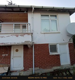 Şarköy İstiklal De 255 M2 Arsa İçinde Müstakil Ev