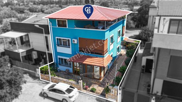 Güzelbahçe Siteler Mahallesinde 4+1 Tripleks Villa