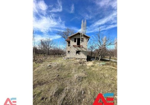 Anadolu Emlak-aygözme Kalealtı Mevkiinde Merkeze Yakın Bağ Evi