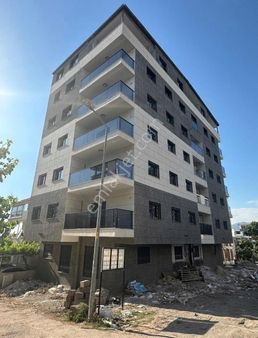 İzmir Menemen Uğur Mumcu Mahallesi'nde 1+1 Satılık Daire