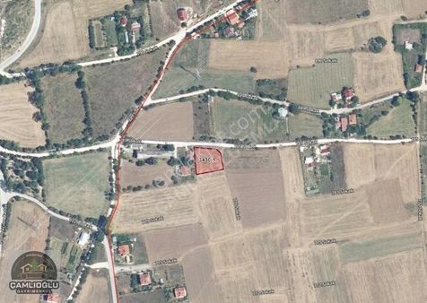 Çamlıoğlu Gayrimenkul'den - Yukarısoku'da - 1.071 M2 Arsa