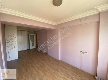 Mt'den Çaybaşında Cad. Üstü 3+1 Satlık Daire