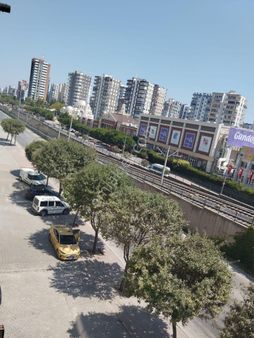 Turgut Özal Bulvarı Üzerinde Gündoğdu Koleji Civarı 4+1 Kapalı Mutfaklı Ekstralı Daire