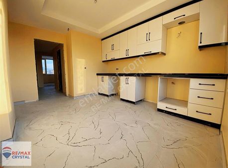 Gazi Mahallesi 2+1 Ayrı Mutfaklı Daire