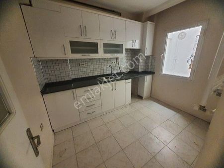 Çiğli Ataşehir Mahallesinde 3+1 Avantajlı Satılık Daire