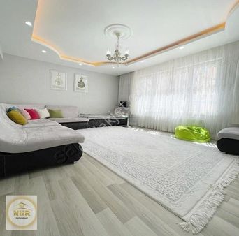 Nur Yapı'dan Ulaşımın Merkezinde 2+1 105 M² Satılık Yüksek Giriş