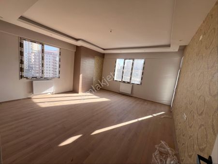 Murat Emlaktan Mardin Eğitim Araştırma Hastanesi Yanı Ultra Lüks Sıfır 3+1 Dairemiz Kiralıktır