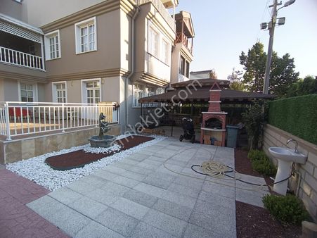 Selçuklu Erenköyde 10+1 Ultalüks Villa