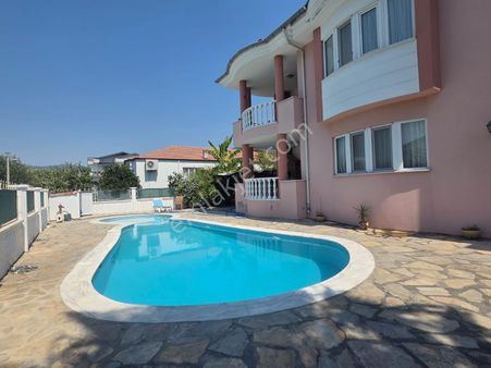 Dalaman Karaçalı’da Havuzlu Site’de, Ebeveyn Banyolu 3+1 Daire Satılık