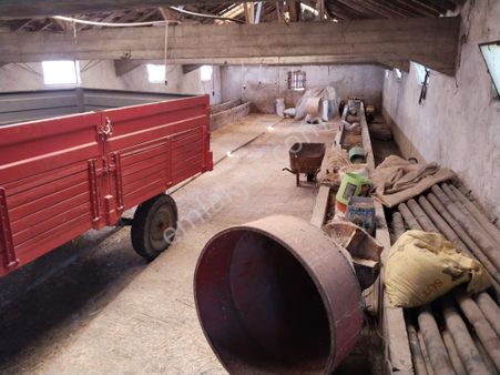 Bursa Yenişehir Çelebi Mah. Acil Satılık Çiftlik Evi Ve 1200 M2 Arsa Acil