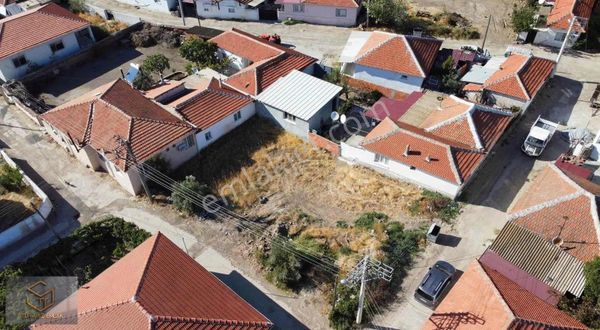 Menemen Türkelli Köyünde 332m2 İmarlı Arsa